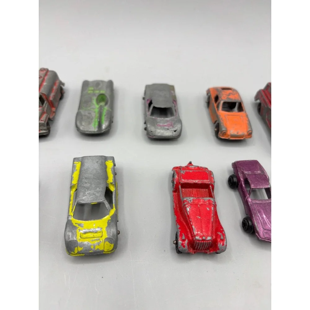 Vintage Tootsietoy Diecast Car Lot 11pc Chicago Metal Toy Trucks Roadsters Fair